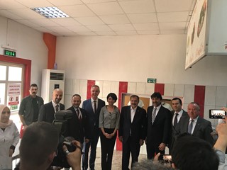 Bakan Eroğlu'ndan Tempo Çağrı Merkezi'ne Ziyaret